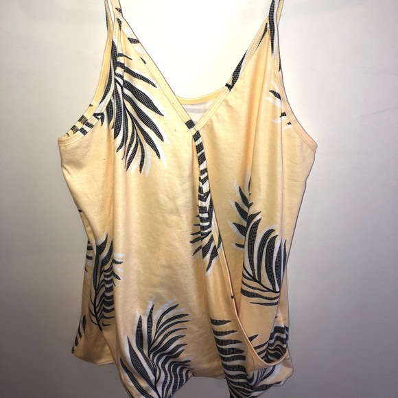 Tank - Picture 1 of 2